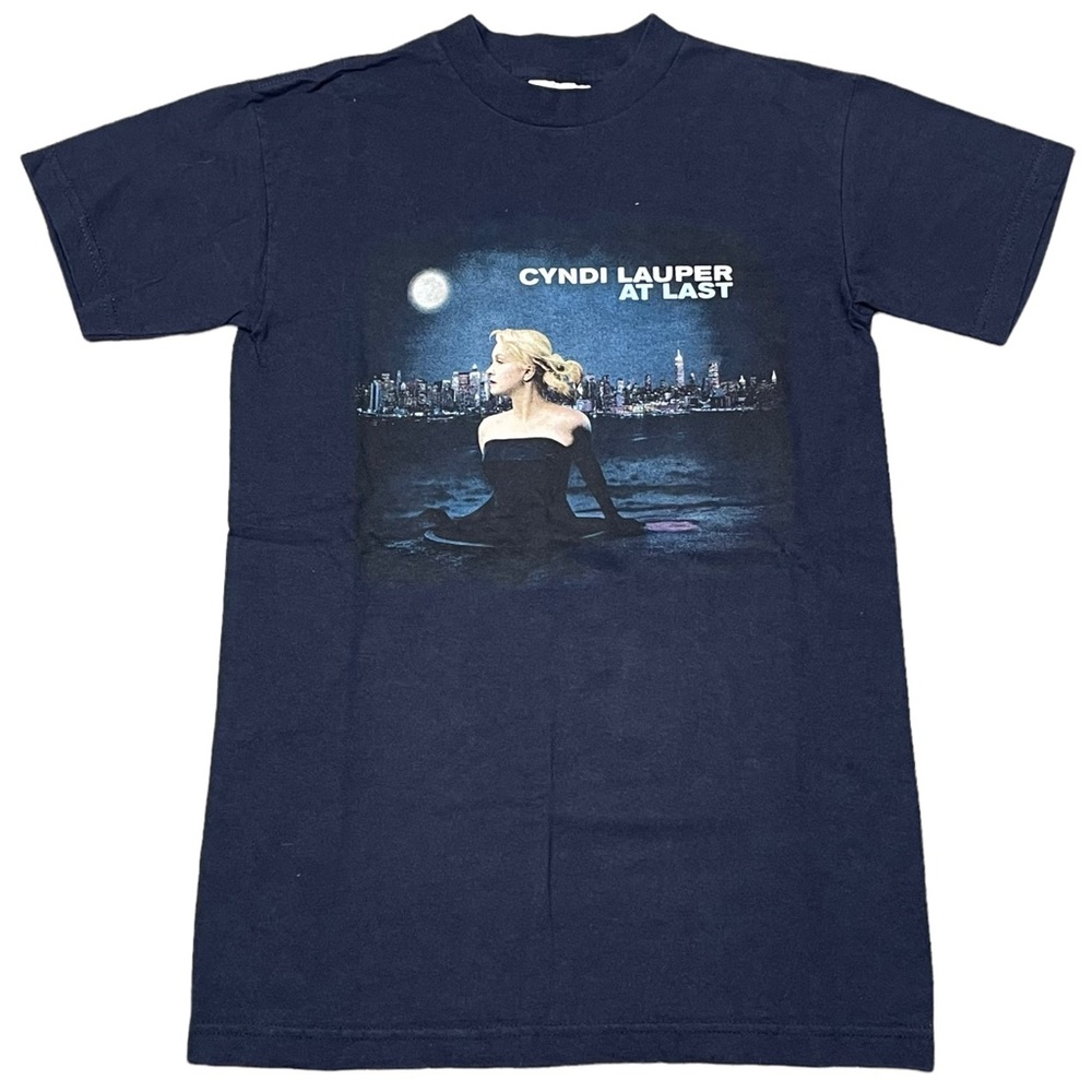 Vintage CYNDI LAUPER T-Shirt 2003 AT LAST Album Promo Tee  sz Men’s SMALL